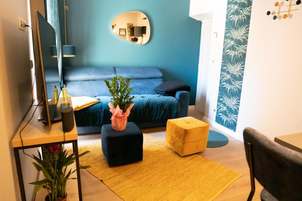 Coeur De Ville T2, Terrasse, Clim Tt Equipe, Parking Санари-сюр-Мер Экстерьер фото